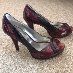 SALE!!  Platform heels